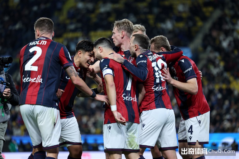 鹿晗为學校,足球賽場加,油鼓劲,天天盈球足球比分,天天盈球比分官网,天天盈球体育,天天盈球网页版,天天盈球app下载电脑版